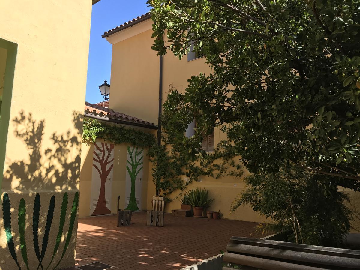 El Castellet Fanzara Guest House Exterior photo