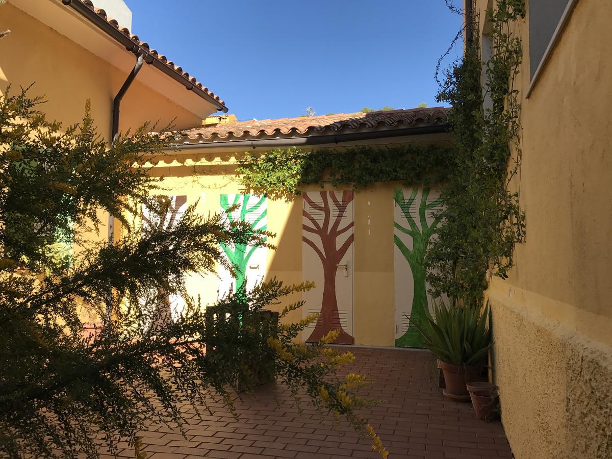 El Castellet Fanzara Guest House Exterior photo