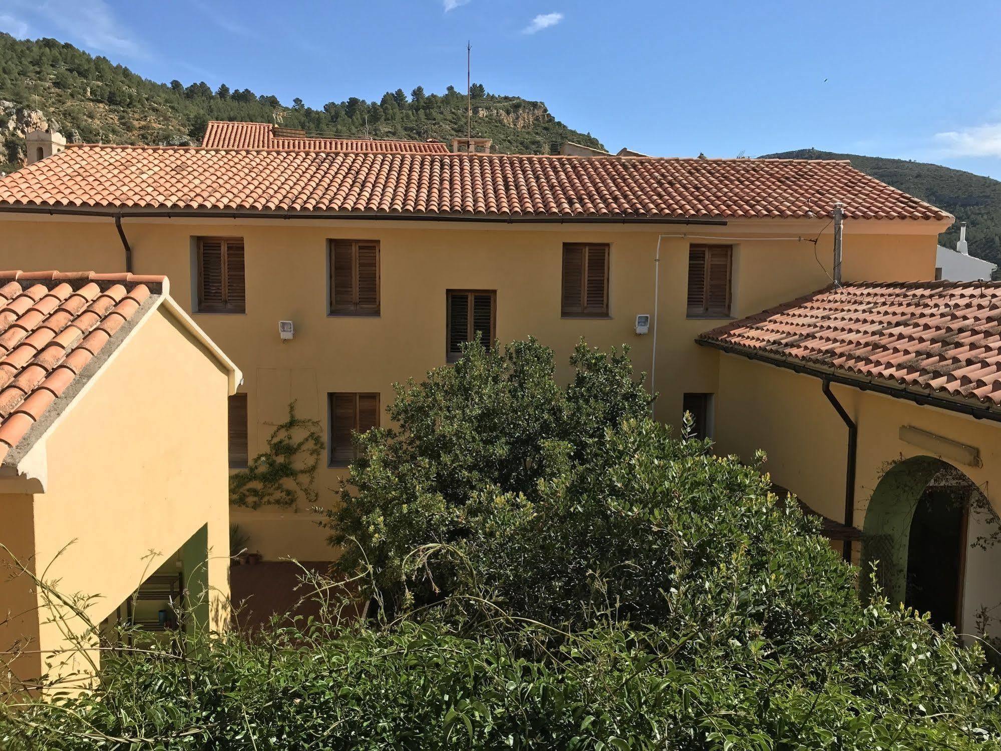 El Castellet Fanzara Guest House Exterior photo