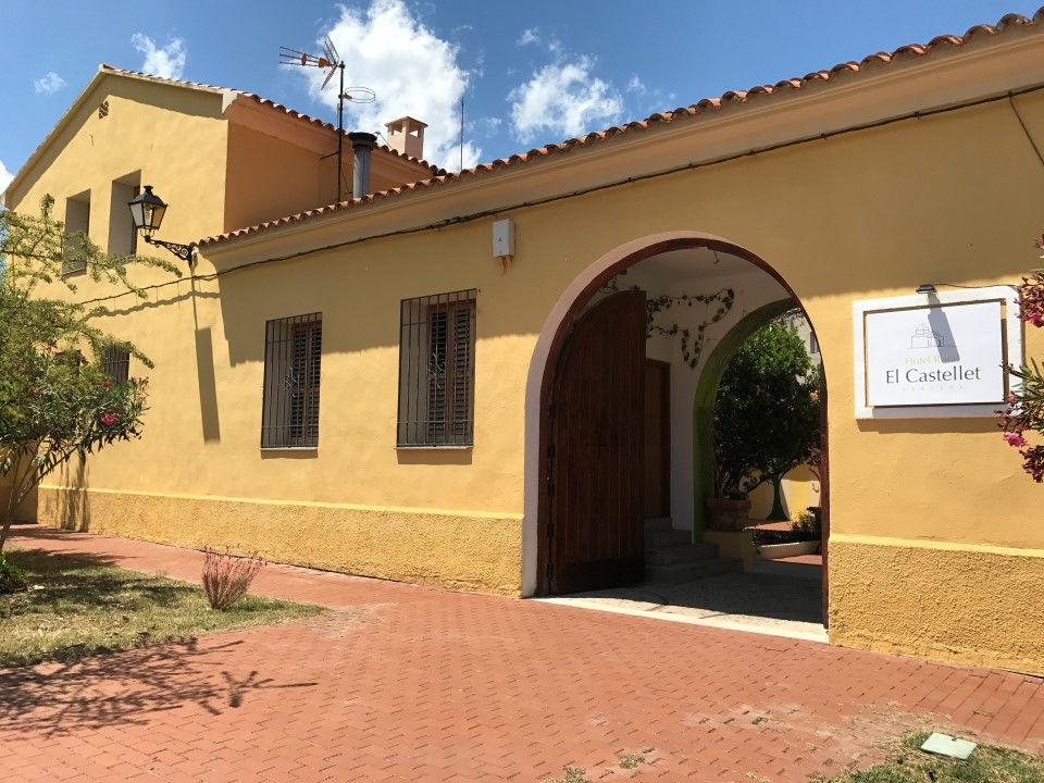 El Castellet Fanzara Guest House Exterior photo